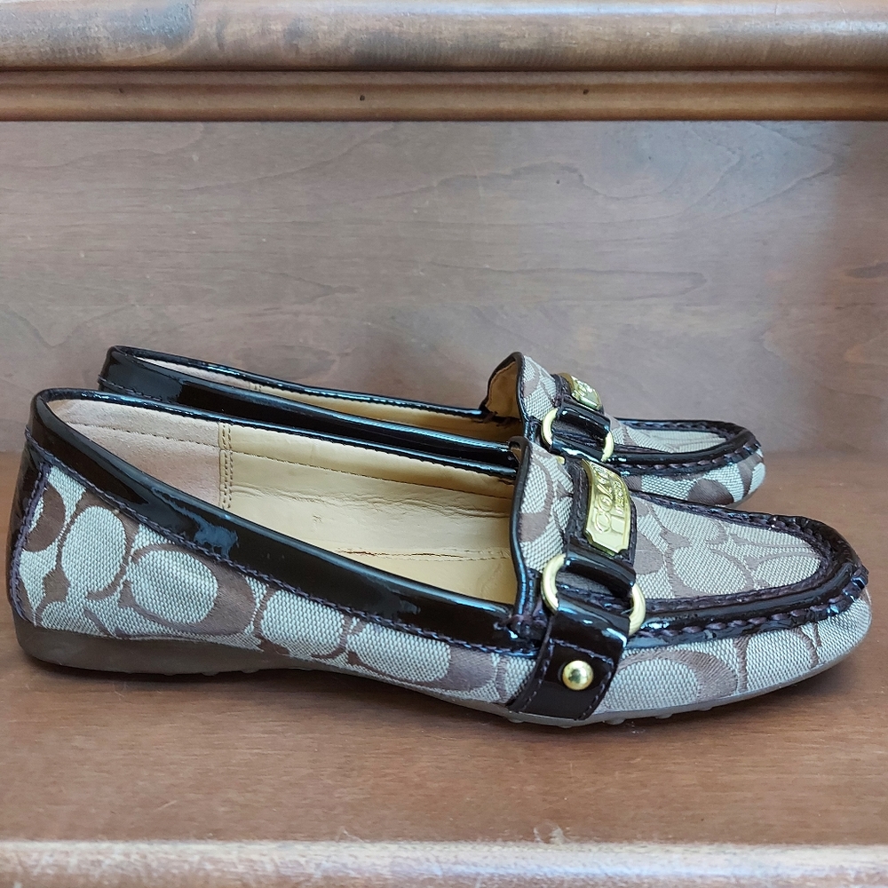 Coach Felisha signature jacquard loafers size 6 Brown